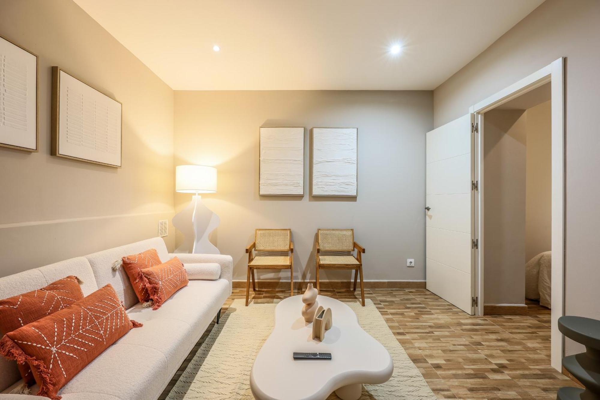 Nuevo Apartamento Funcional En Chamberi Madrid Extérieur photo